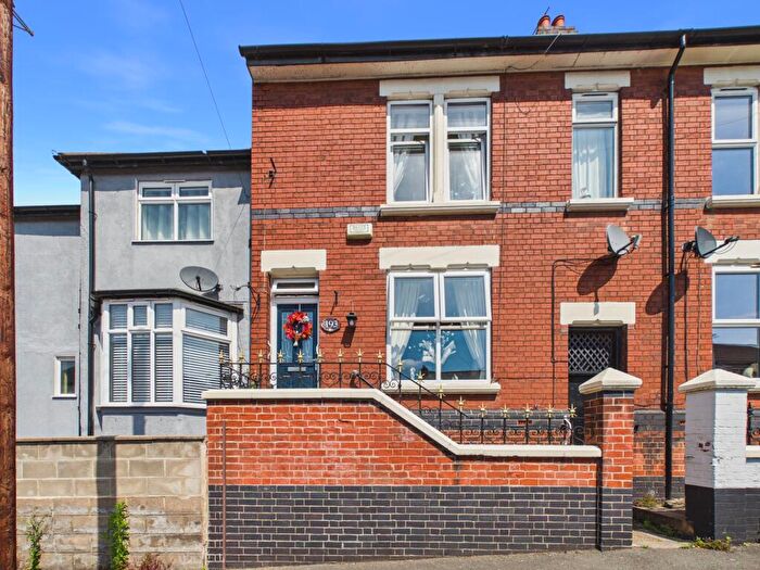 3 Bedroom Terraced House For Sale In Francis Street, DE21