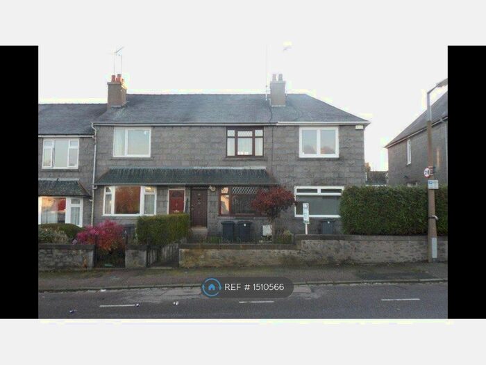 2 Bedroom Terraced House To Rent In Orchard Road, Aberdeen, AB24