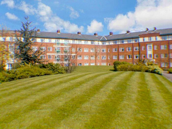 2 Bedroom Flat To Rent In Kielder Square, Eccles New Road, Salford, M5