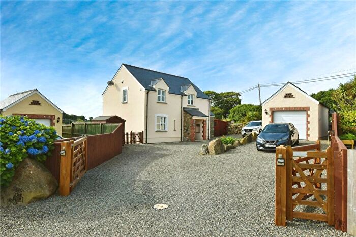 4 Bedroom Detached House For Sale In Treffynnon, Haverfordwest, Pembrokeshire, SA62