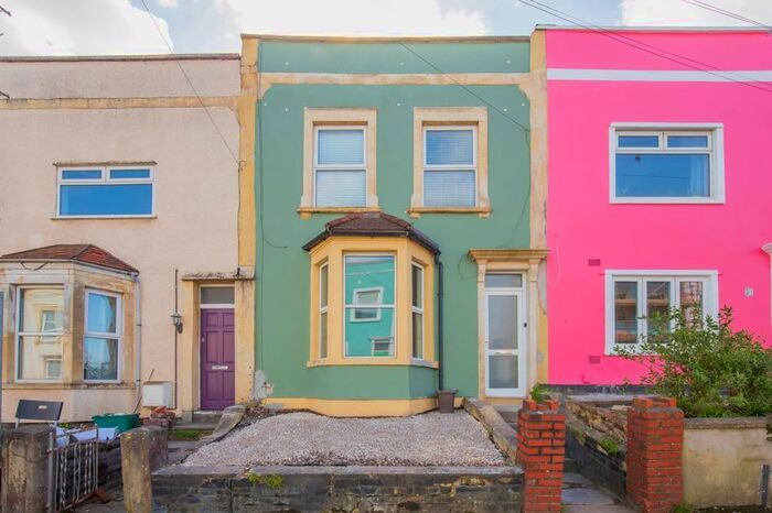 2 Bedroom Terraced House To Rent In Richmond Street, Bristol, BS3