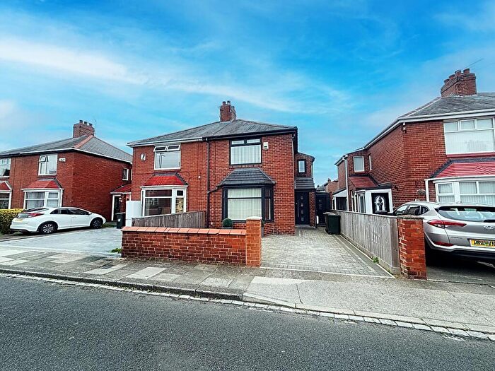 2 Bedroom Semi-Detached House For Sale In Cresswell Road, Wallsend, NE28
