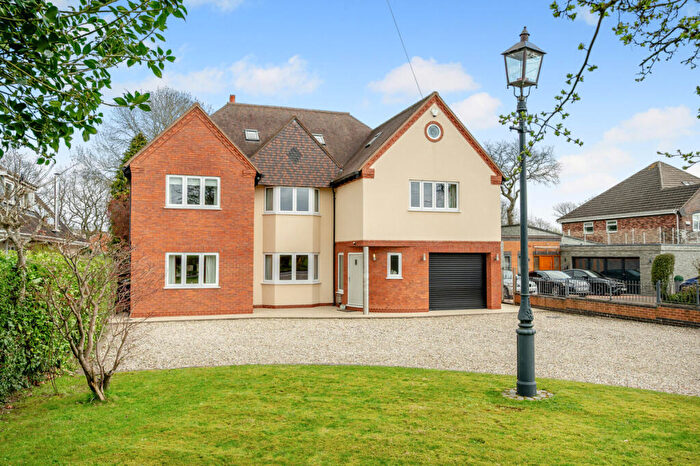 5 Bedroom Detached House For Sale In Norton Lane, Earlswood Solihull, B94