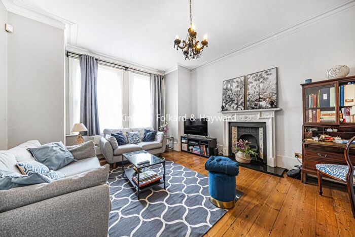 4 Bedroom House To Rent In South Croxted Road, West Dulwich, London, SE21