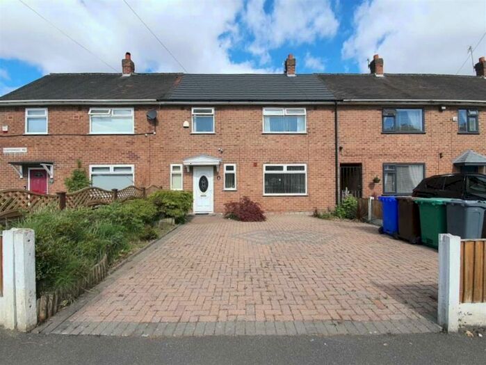 3 Bedroom Terraced House To Rent In Robinswood Road, Wythenshawe, M22