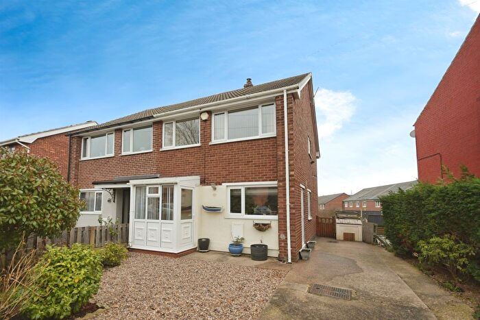 3 Bedroom Semi Detached House For Sale In Cross Lane, Royston, Barnsley, S71