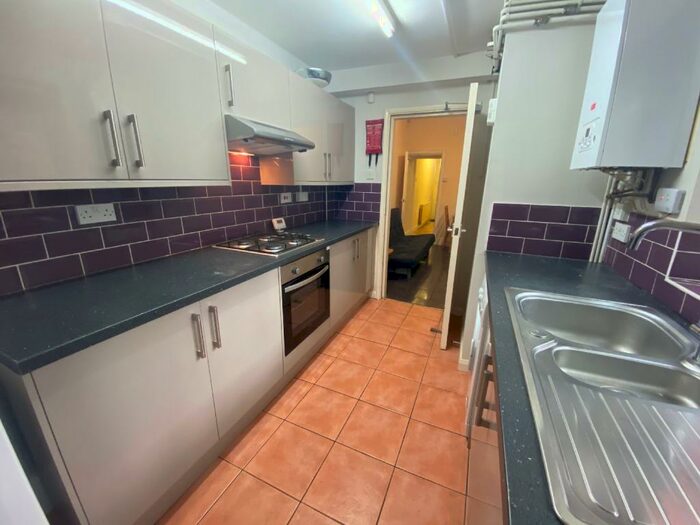 5 Bedroom House To Rent In Mettham Street, Lenton, Nottingham, Nottinghamshire, NG7