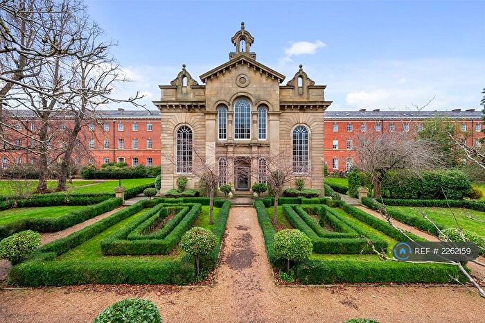 2 Bedroom Flat To Rent In Didsbury Gate, Manchester, M20