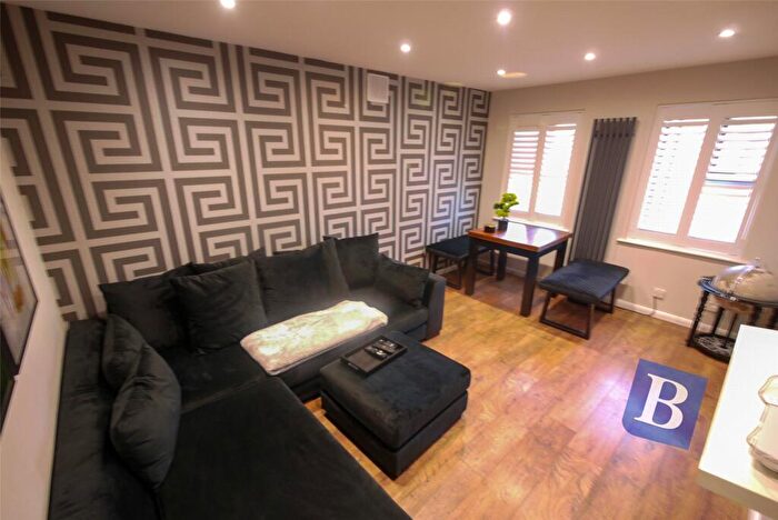 Studio To Rent In Abenberg Way, Brentwood, Essex, CM13
