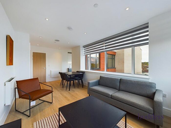 1 Bedroom Apartment To Rent In Surrey, KT16