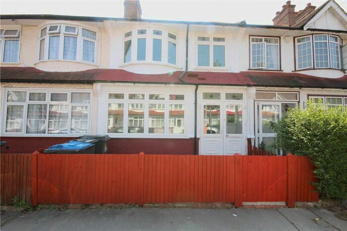3 Bedroom Terraced House To Rent In Warlingham Road, Thornton Heath, CR7