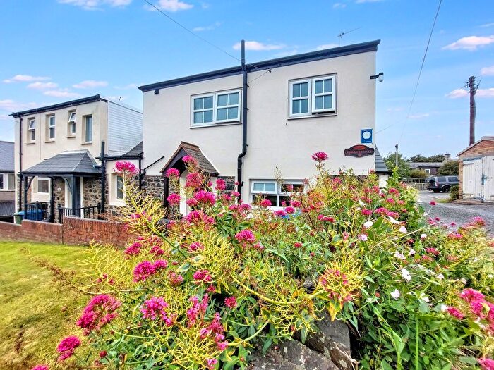3 Bedroom Cottage For Sale In Dunstanburgh Road, Craster, Alnwick, NE66