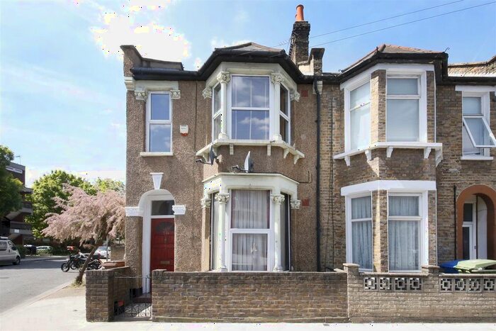 1 Bedroom Flat To Rent In Ethnard Road, London, SE15