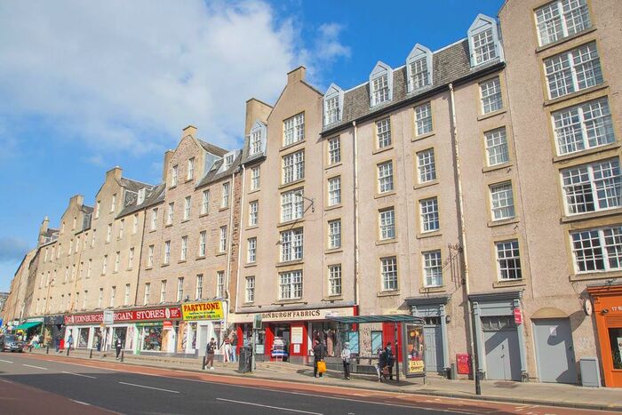 2 Bedroom Flat To Rent In /, St. Patrick Square, Newington, Edinburgh, EH8