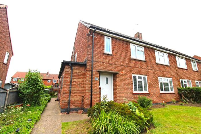 2 Bedroom Flat To Rent In Alexander Road, Farnsfield, Newark, Nottinghamshire, NG22