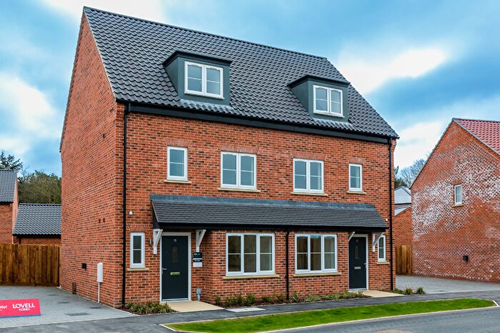 3 Bedroom Semi-Detached House For Sale In Dragonfly Way, Holt, NR25