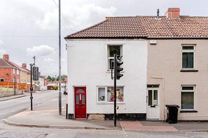 2 Bedroom End Of Terrace House For Sale In Lower High Street, Shirehampton, Bristol, BS11