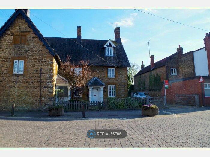 3 Bedroom Semi-Detached House To Rent In Stocks Hill, Moulton, Northampton, NN3