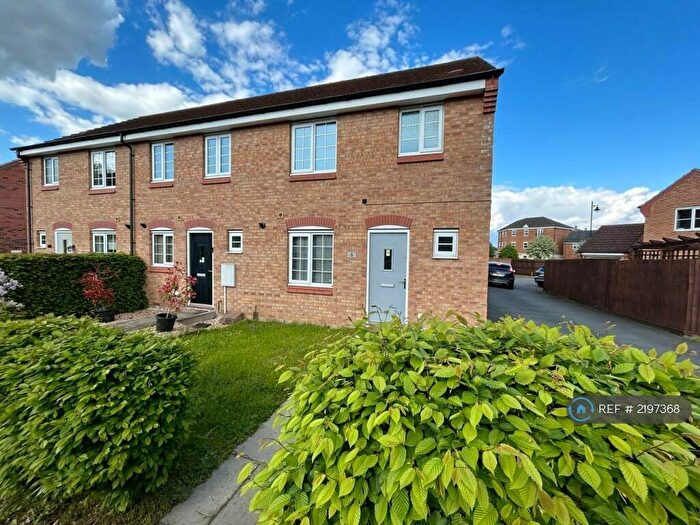 3 Bedroom Semi-Detached House To Rent In Newbury Crescent, Bourne, PE10