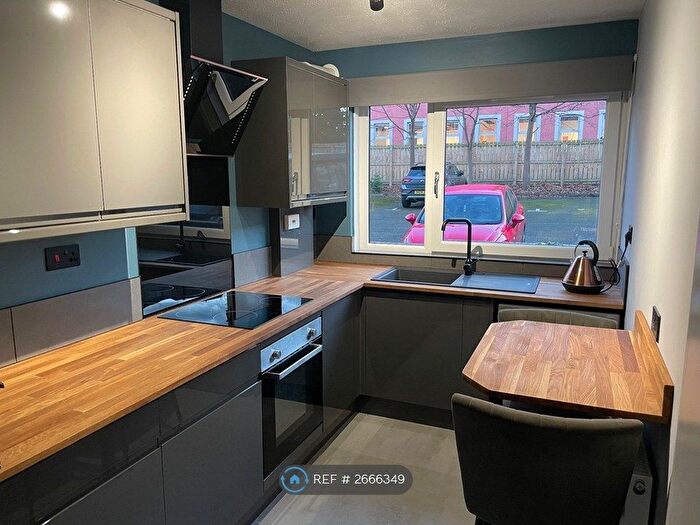 1 Bedroom Flat To Rent In West Winnelstrae, Edinburgh, EH5