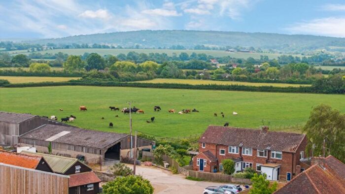 4 Bedroom Semi-Detached House For Sale In Marsh, Aylesbury, HP17