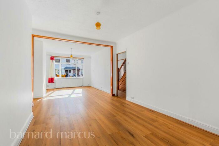 3 Bedroom House To Rent In Hatton Gardens, Mitcham, CR4