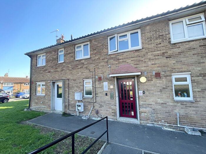 1 Bedroom Flat To Rent In Severn Drive, Northampton, Northamptonshire, NN5