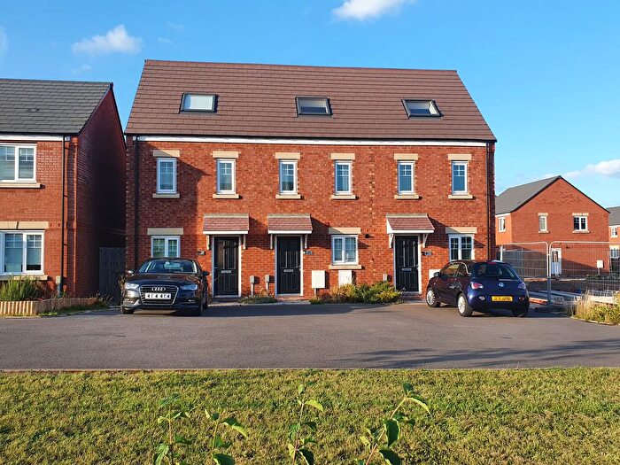 3 Bedroom End Terrace House To Rent In Churchill Close, Newport, TF10