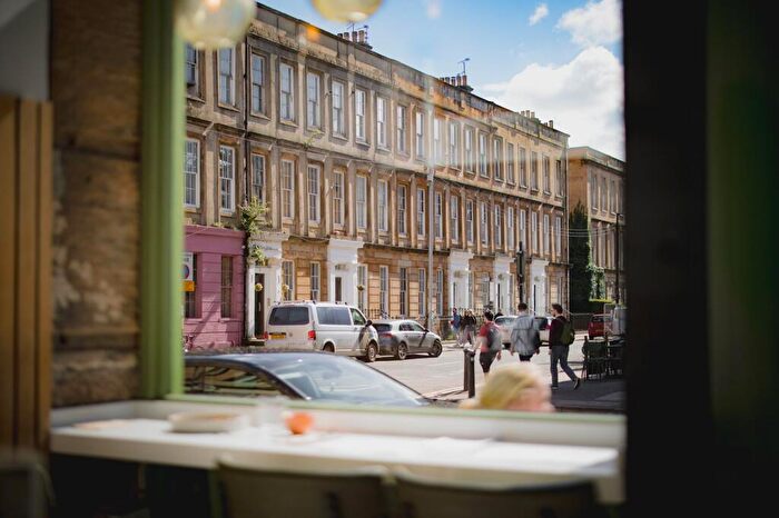 2 Bedroom Flat For Sale In Corunna Street, Finnieston, G3