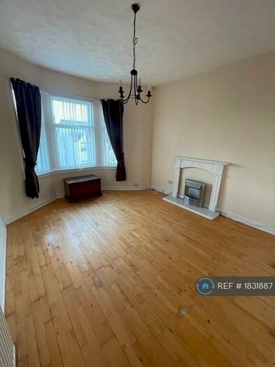1 Bedroom Flat To Rent In Gladstone Avenue, Glasgow, G78