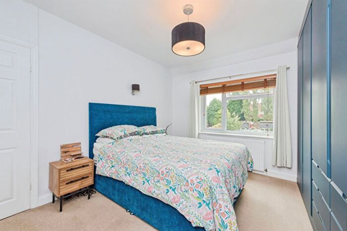 4 Bedroom Semi-detached House For Sale In College Road, Sutton Coldfield, B73
