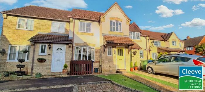 3 Bedroom Terraced House To Rent In Cherry Blossom Close, GL52