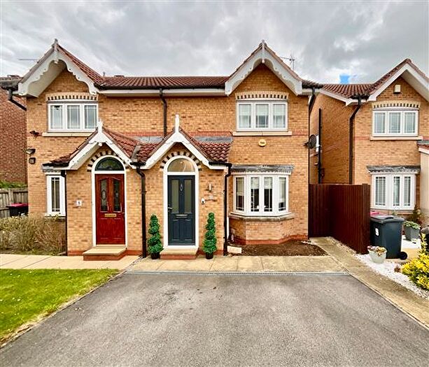 3 Bedroom Semi Detached House For Sale In Park Avenue, Treeton, Rotherham, S60