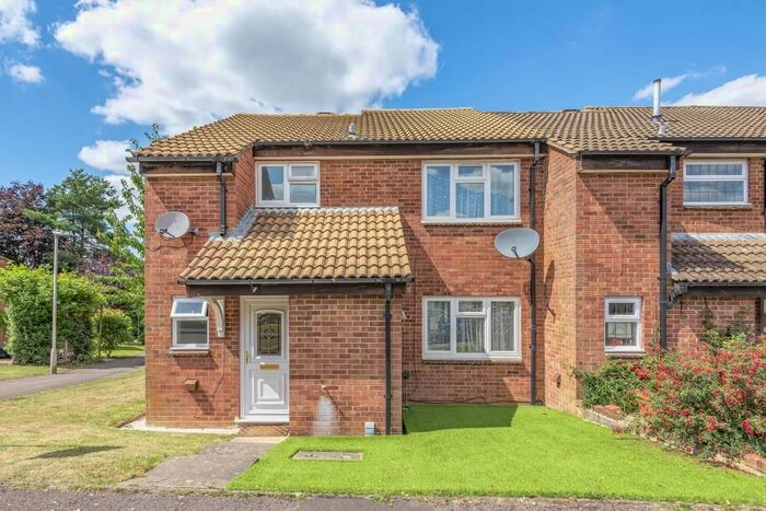 3 Bedroom Terraced House To Rent In Juniper, Bracknell, RG12