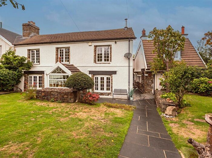 4 Bedroom Cottage For Sale In Burry Port, SA16