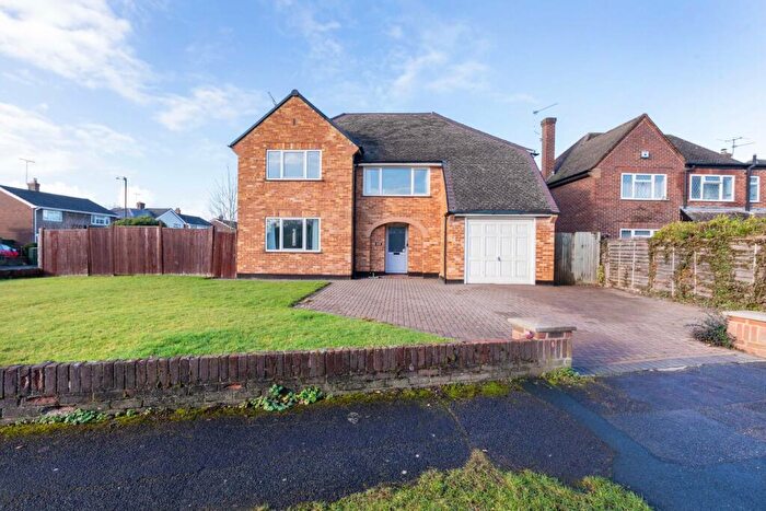 4 Bedroom Detached House For Sale In Lees Gardens, Maidenhead, SL6