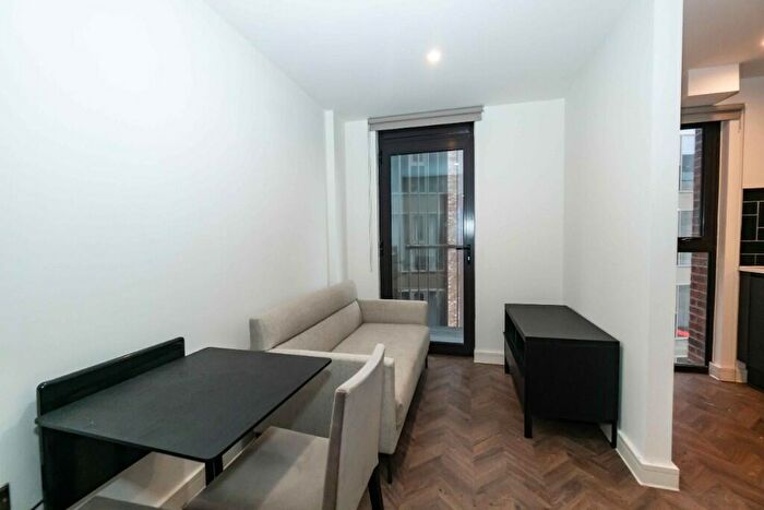 Studio To Rent In David Lewis Street, Liverpool, Merseyside, L1