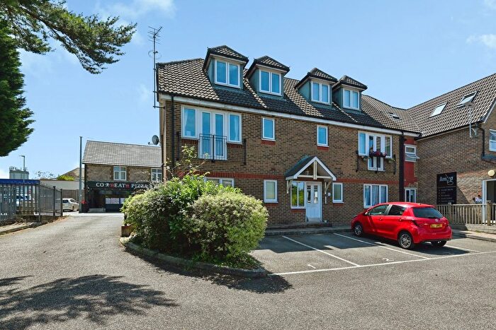 1 Bedroom Flat For Sale In Mace Court, Coxheath, Maidstone, Kent, ME17
