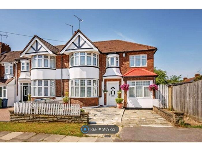 1 Bedroom Semi-Detached House To Rent In London, London, HA3
