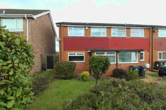 3 Bedroom House To Rent In Kew Gardens, Birmingham, B33