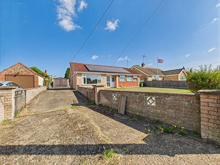 3 Bedroom Detached Bungalow For Sale In Wretton Road, Stoke Ferry, King's Lynn, PE33