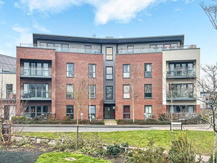 2 Bedroom Apartment For Sale In Harvard Way, Oakgrove, Milton Keynes, MK10