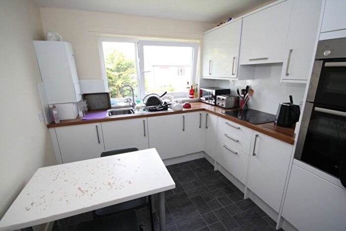 3 Bedroom Flat To Rent In Castlevale, Cornton, Stirling, FK9
