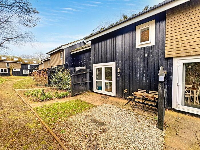 3 Bedroom Terraced House For Sale In Hayle, Cosy Three Bed Retreat, TR27