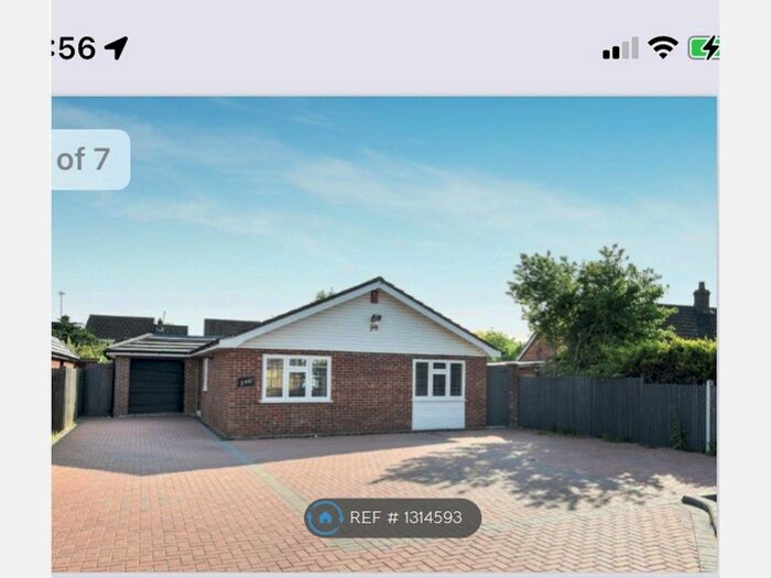 5 Bedroom Bungalow To Rent In Reading Road, Winnersh, Wokingham, RG41