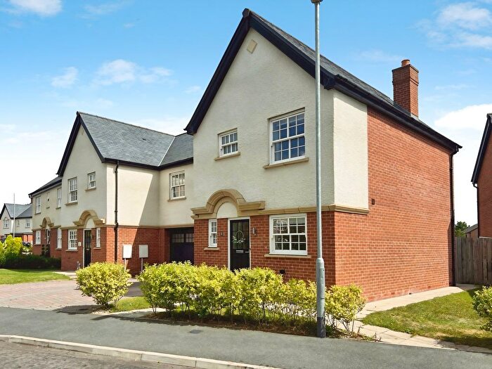 3 Bedroom Semi-Detached House For Sale In Bergerac Road, Jameson Manor, Ponteland, NE20