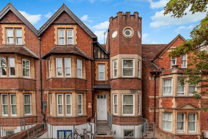 Studio To Rent In Iffley Road, Oxford, OX4