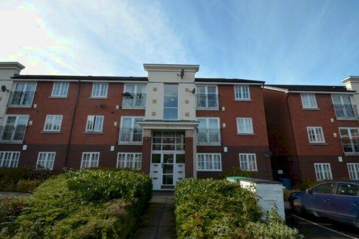 2 Bedroom Flat To Rent In Alexandra Court, Liverpool, L3