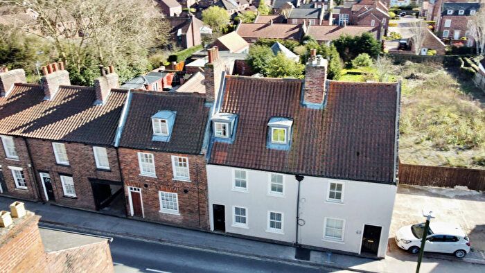 3 Bedroom Terraced House For Sale In Keldgate, Beverley, HU17