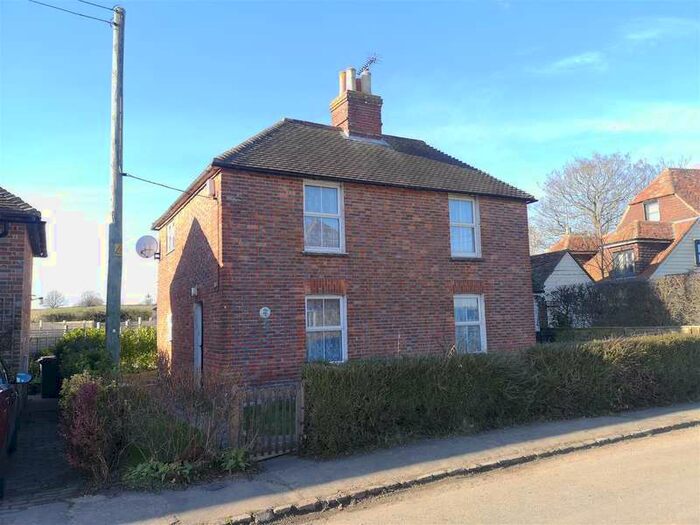 Houses for sale & to rent in BN27 4TB, Victoria Road, Herstmonceux Hailsham
